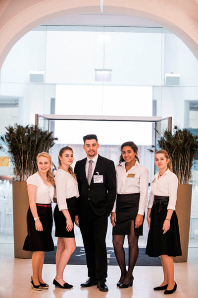 Das Betreuungsteam vor Ort