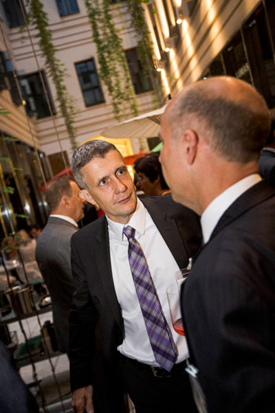 Frank Sievert genießt den Gala-Abend