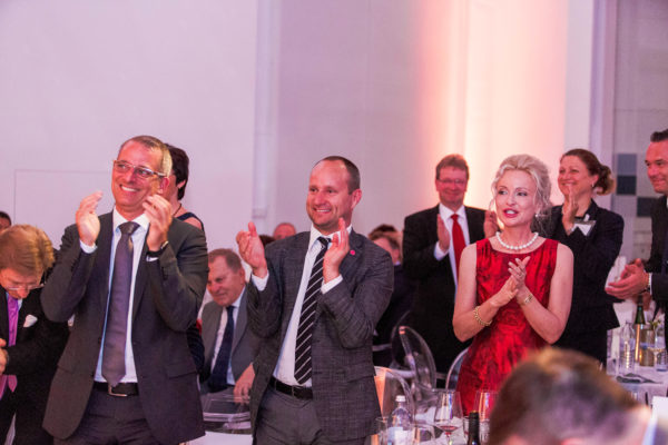 Standing Ovation für Emil und Tricky Niki