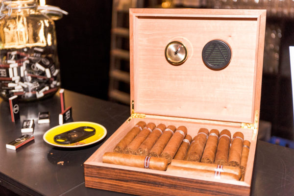 Zigarrenvariation von Barbara Bertolini