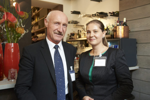 Bjorn Hamre, Vorstand, Norwegischer Pensionsfonds und Kommunale Landesversicherung KLP, Dr. Diana Fartunova-Haimovici, Leiterin Treasury, Raiffeisen Bausparkasse