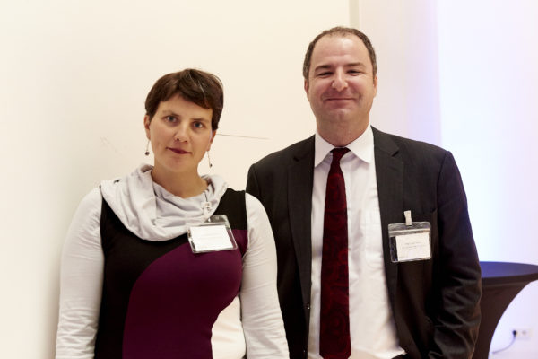 Mag. Barbara Ottawa, IPE - Investment Pensions Europe und Mag. Rudolf Greinix, VBV - Betriebliche Altersvorsorge AG