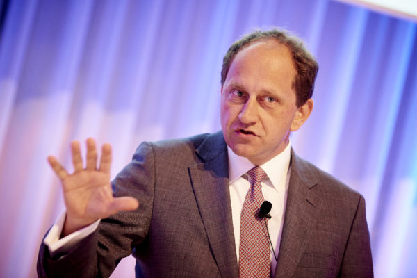 Die Abschluss-Keynote am Institutionellen Altersvorsorge Herbstdialog hielt Alexander Graf Lambsdorff, Vizepräsident des Europäischen Parlaments