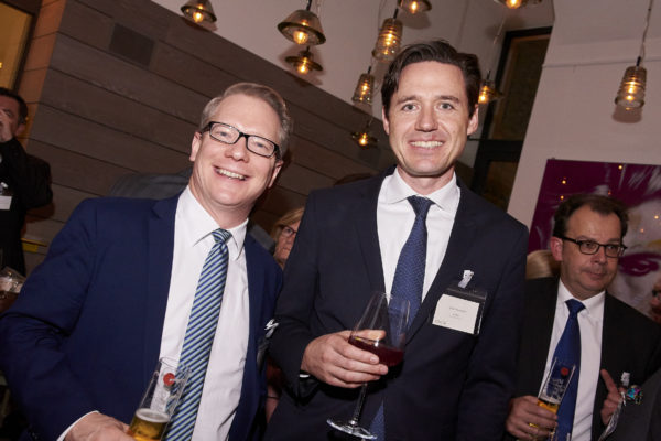 Dr. Steffen Gehring, Südwestmetall Stuttgart mit Oliver Grossmann, AviaRent München