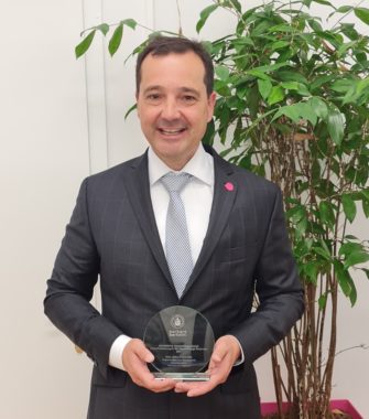 Bereits zum vierten Mal seit 2016 wurde 2021 NR Abg. Gerald Loacker, Sozialsprecher der NEOS mit dem Award für die beste Pensions-Politik Österreichischer Politiker mit dem Barbara Bertolini-Ehrenaward ausgezeichnet. 
