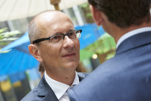 Dkfm. Peter Karaski, Finance & Accounting Services, Phoenix Contact Group, Blomberg