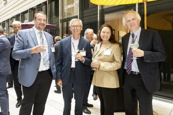 Mag. Christian Gantner, Wirtschaftskammer Niederösterreich, Dr. Anton Fink, DALE Investment Advisor, Dr. Susanne Müssauer, Graf Familien-Privatstiftung, Mag. Oskar Ulreich