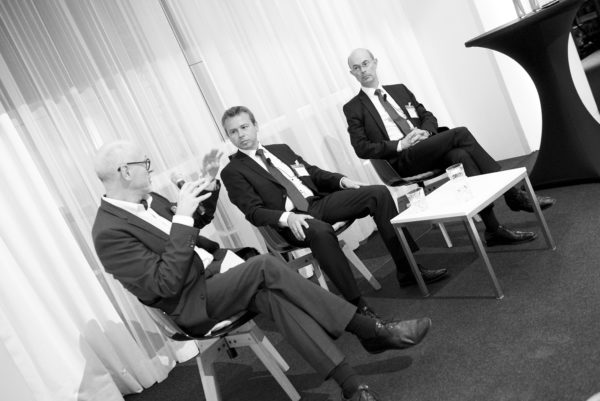 Diskussionsrunde in der alle Gipfelteilnehmer mit einbezogen wurden