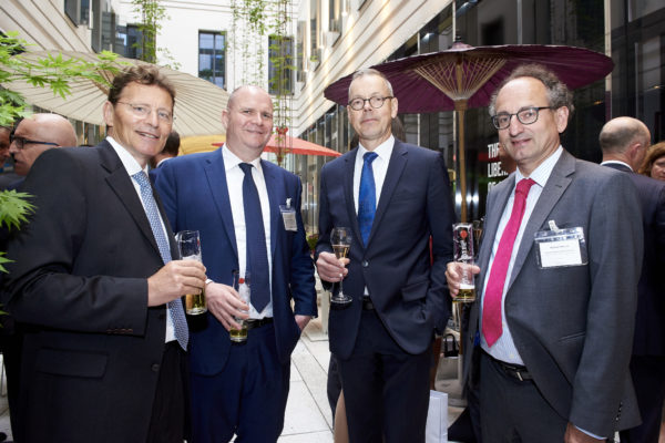 Ernst Riegel, Arne Tölsner, Prof. Dr. Peter Bofinger, Michael Dittrich