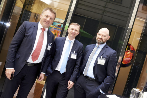 Bernhard Goliasch, SIGNAL IDUNA Gruppe, Mag. Albert Reiter, e-fundresearch & investRFP, Erik Crawford, Allianz Global Investors