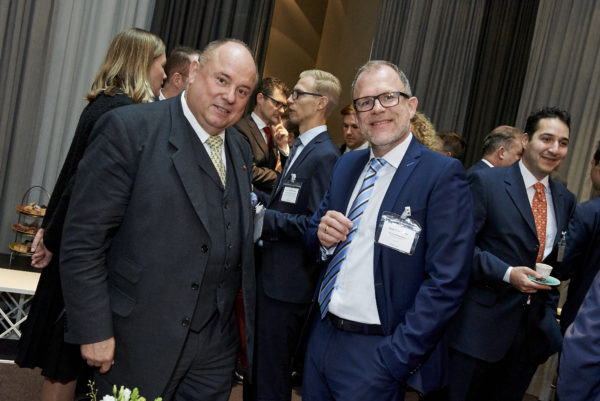 Handelsrat Florian W. O. Macho, Frank Oliver Paschen, Vorstandsvorsitzender, Dresdener Pensionskasse; Hintergrund Mitte: Mag. (FH) Stefan Jonas, Senior Portfolio Manager und Asset Management, OeNB - Österreichische Nationalbank