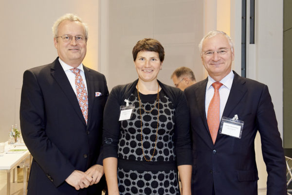 Klaus Stiefermann, aba, Mag. Barbara Ottawa, IPE-Investment Pensions Europe, Mag. Christian Böhm, APK Pensionskasse und Pensions Europe