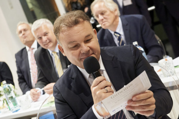 Mike Nolte, AviaRent Invest AG, Hamburg, gewinnt eine Eintrittskarte für das 3-tägige Altersvorsorge-Symposium der Denkwerktstatt St. Lambrecht