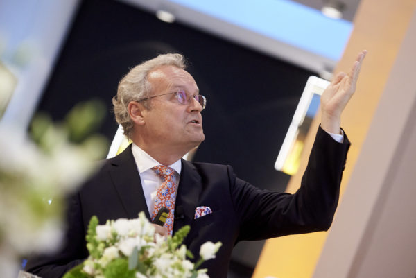 Klaus Stiefermann bei seinem Vortrag: Mit Europa mehr PEPP in der Altersvorsorge?!