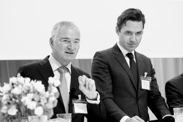 Mag. Christian Böhm, Vorstandsvorsitzender, APK Pensionskasse mit Oliver Grossmann, AviaRent Invest AG, München/Hamburg