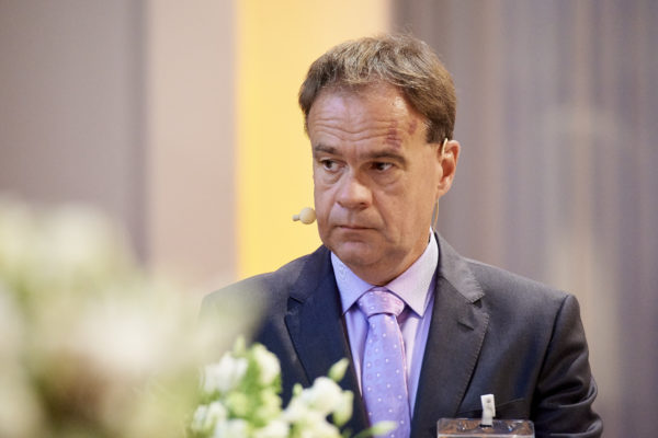 Hagen Hügelschäffer, Geschäftsführer, AKA - Arbeitgemeinschaft kommunale und kirchliche Altersversorgung, München