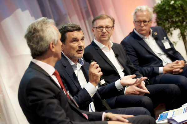 Mag. Martin Sardelic bringt sich sehr aktiv in die Diskussion ein