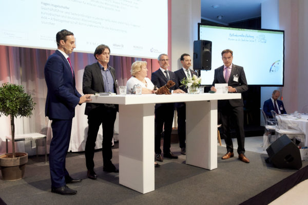 Experten-Roundtable: "Erwartungen an die neue Bundesregierung: Betriebsrentenstärkung - machen es die Deutschen besser?"