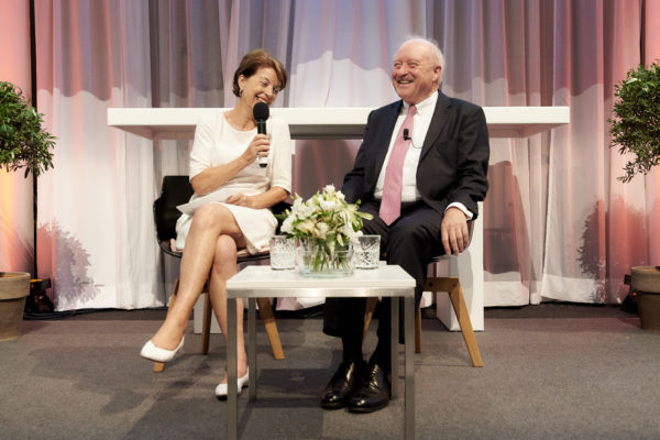 Mag. Karin Keglevich-Lauringer und Konrad Adenauer