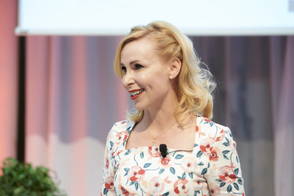 Barbara Bertolini bei der Begrüßung