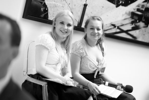 Ronja Gianna Bertolini und Sonia Loicht