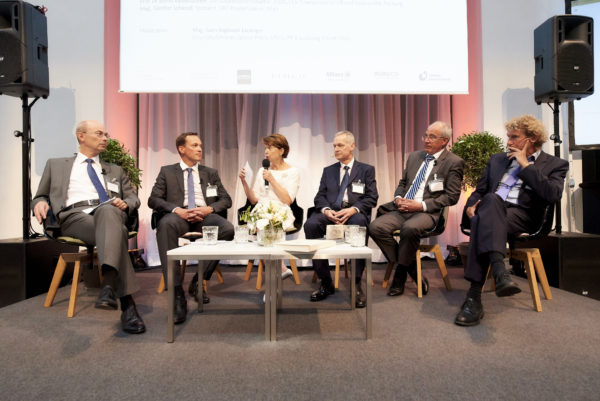 Experten-Roundtable: Internationale Konzerne im Gespräch zur betrieblichen Altersvorsorge und über deren Umsetzungskonzepte