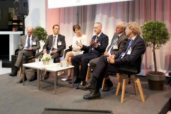 Experten-Roundtable: Internationale Konzerne im Gespräch zur betrieblichen Altersvorsorge und über deren Umsetzungskonzepte