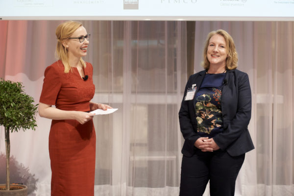 Barbara Bertolini mit Ann-Grit Lehmann bei der Anmoderation