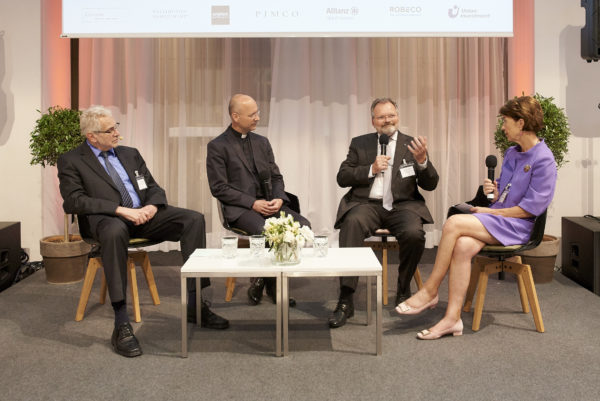 Abschluss-Talkrunde: "Glücksbringer Glaube - macht Gott uns glücklich?"