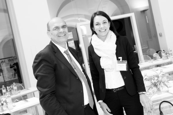 Frank Schwarz, Portfolio Manager und Anastassia Göringer, Business Development, beide Mainfirst, Frankfurt am Main