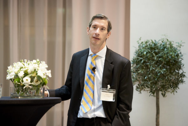 Kyle Kloc, Senior Portfolio Manager von Fisch Asset Management bei seinem Vortrag: "High Yield - Ride the Wave"