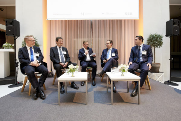 Podiumsdiskussion: "Kreditmärkte - Opportunitäten und Risiken"