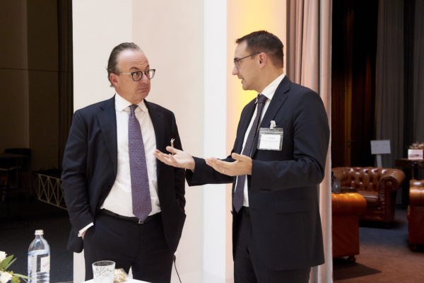 Dr. Rupert Hengster im Gespräch mit Christian Wolf, Leiter Kapitalanlage, BVV - Berlin