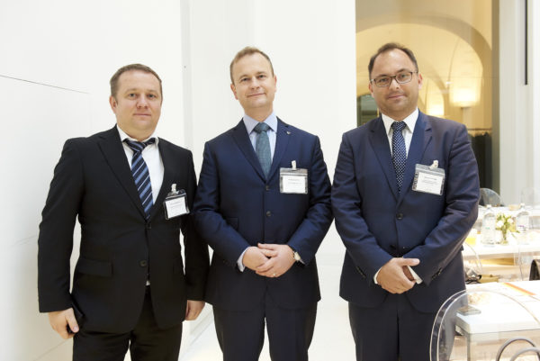 Markus Habermann, Leiter Mandate Operations, Dr. Andreas Bertl, Head of Group Asset Management und Manuel Schreiber, Portfolio Manager, alle UNIQA Insurance Group AG