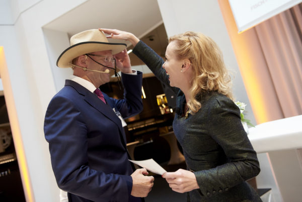 Volker Weber und Barbara Bertolini bei der Anmoderation