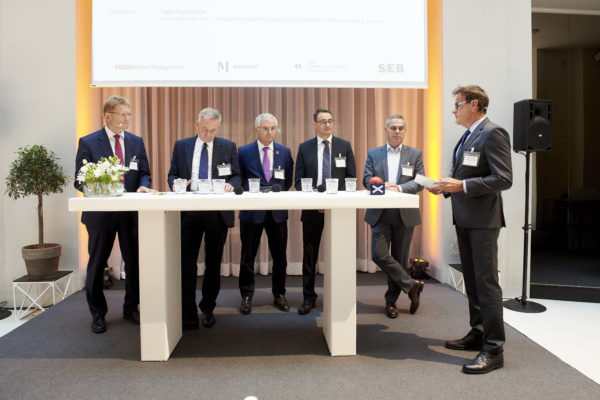 Experten-Roundtable: "ESG - wieviel Regulierung ist erforderlich?" mit Volker Weber, Martin Koch, Mag. Christian Böhm, Christian Wolf, Mag. Markus Zeilinger und Hagen Hügelschäffer