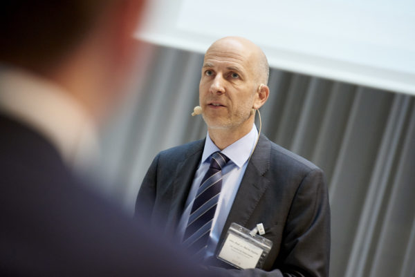 Univ.-Prof. Dr. Martin Kocher bei seinem Vortrag: "Private Pensionsvorsorge in Österreich: Reformvorschläge"