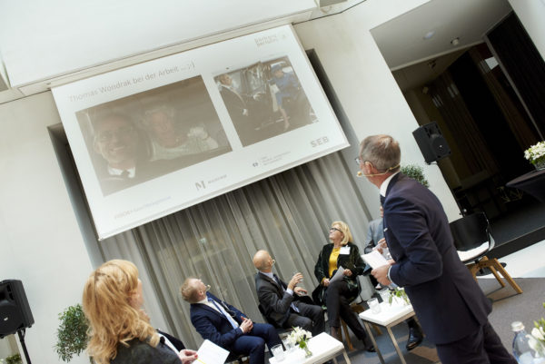 Mag. Thomas Wondrak mit Barbara Bertolini bei der Anmoderaton