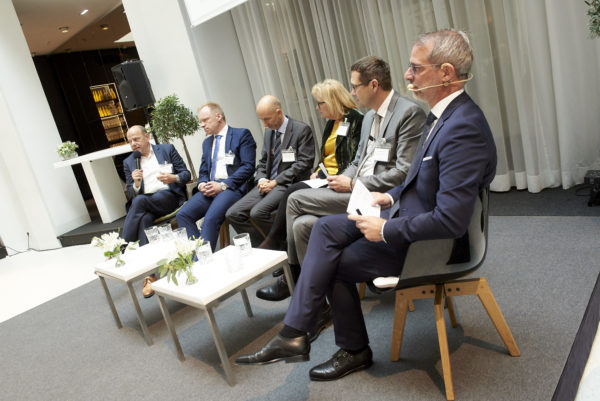 Dr. Hartwig Sorger, Univ.-Prof. Martin Kocher, Dr. Ingrid Nemec, NR-Abg. Markus Vogl und Mag. Thomas Wondrak