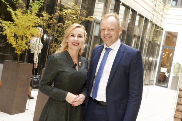 Barbara Bertolini mit Prof. Clemens Fuest, Präsident des ifo Instituts