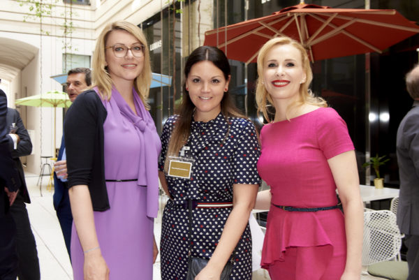 Sandra Hübner, Mag. Daniela Lehenbauer und Barbara Bertolini