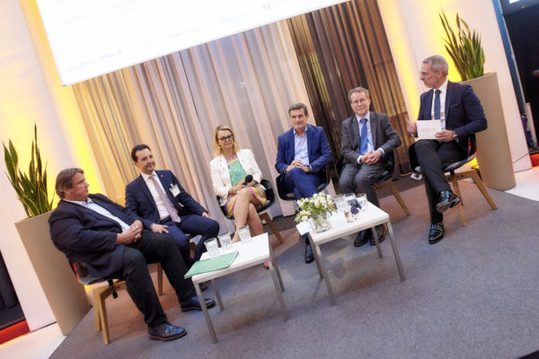 Expertengespräch: Stabile Pensionszukunft: Lebensstandardsicherung versus Armutsvermeidung, Innovationen der kapitalgedeckten Systeme, Populismus in der Pensionsdebatte