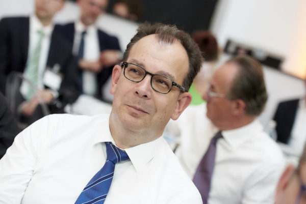 Andreas Hilka, Pensionskasse der Mitarbeiter der Hoechst-Gruppe