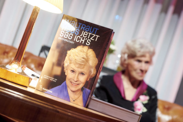 Ehrengast Waltraut Haas erzählte spannende und lustige Geschichten aus ihrem Leben