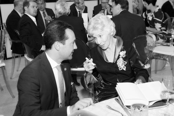 Waltraut Haas lobt Gerald Loacker