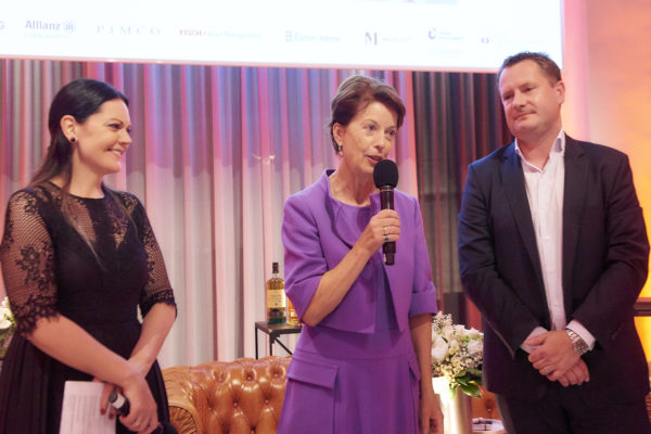 Karin Keglevich-Lauringer bei der Danksagung des BAV-Awards 2019