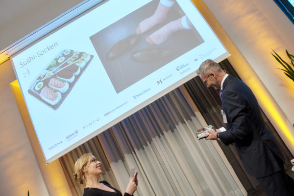 Asien-Fan Thomas Kressin bekam im Zuge der Anmoderation von Barbara Bertolini "Sushi-Socken"