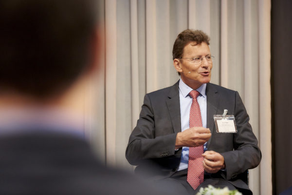 Ernst Riegel, Allianz Global Investors