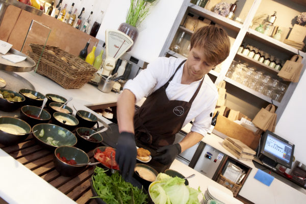 Zum Lunch am 2. Tag gab es ganz unkonventionell "Burger, Fries & Coke" - und alle waren glücklich!