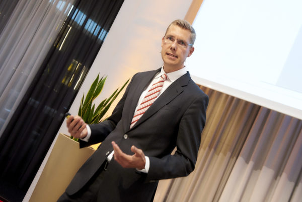 Thomas Brose bei seinem Impulsvortrag: "Big Data, Faktoren und Digitalisierung im Portfoliomanagement"